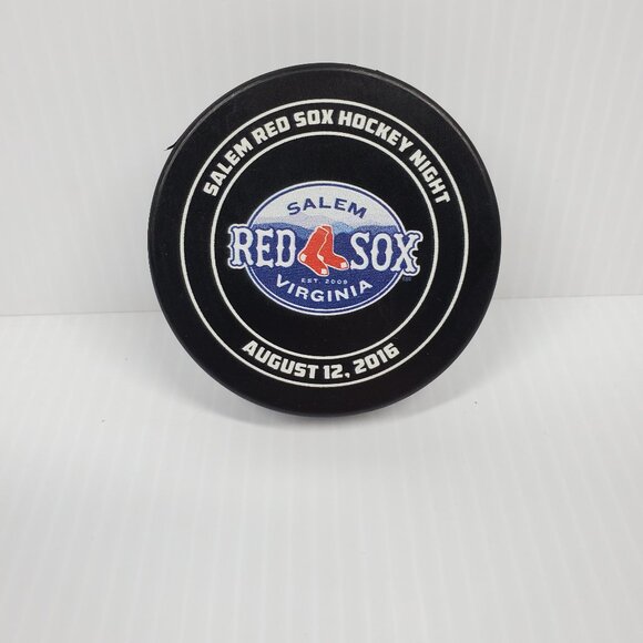 2016 Roanoke RAIL-YARD DAWGS Hockey Puck Salem Red Sox Night Minor League Promo - Picture 2 of 2